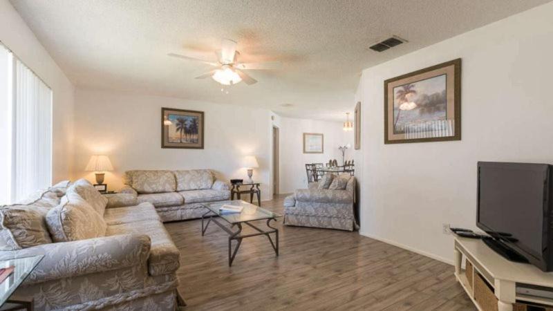 Photo of Livingroom in Indian Ridge