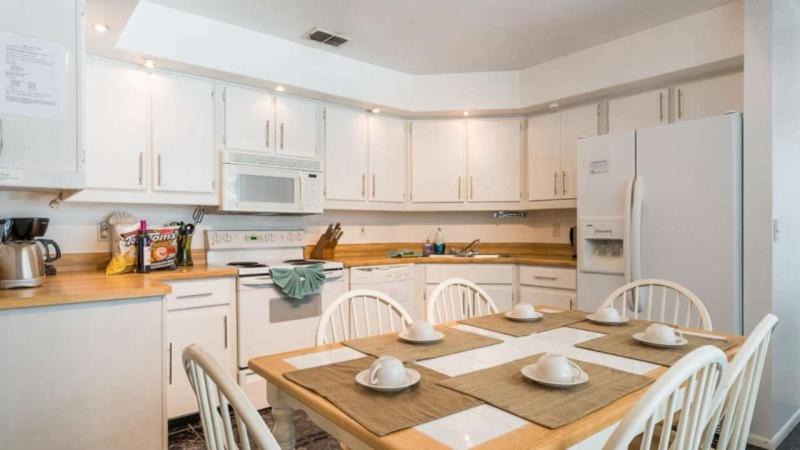 Photo of Kitchen in Indian Ridge