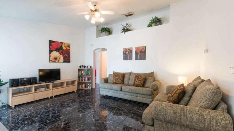 Photo of Livingroom in Indian Ridge