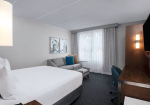 Courtyard by Marriott Miami Aventura Mall
