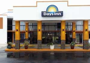 Days Inn by Wyndham Wildwood I-75