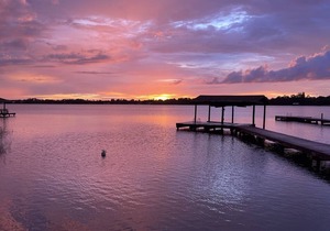 Relax at Florida's Secret Hideaway on Lake Placid