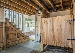 Coastal condo with pool, near deck and dining, close to beach