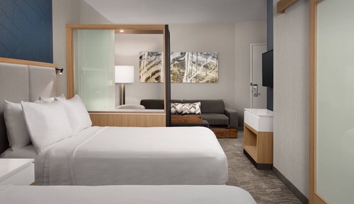 Suite, Multiple Beds