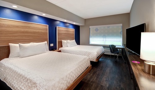 Room, 2 Queen Beds