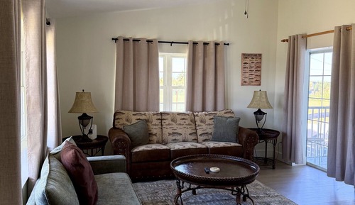 Deluxe Condo