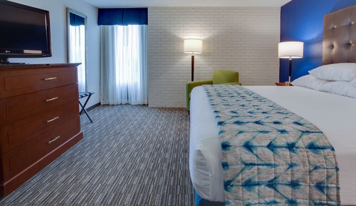 Suite, 1 King Bed with Sofa bed (UpFloor,Oversized,Sofa Sleeper,2Rooms)