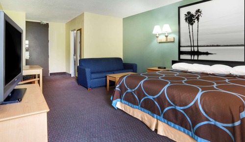 Standard Room, 1 King Bed