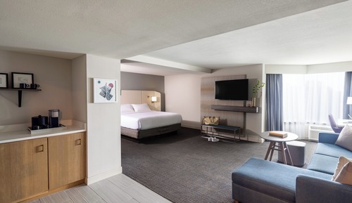 Junior Suite, 1 King Bed