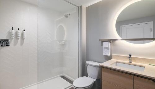 One-Bedroom Queen Suite with Sofa Bed