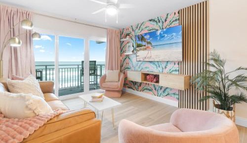 Premium Two-Bedroom Apartment - Oceanfront - Unit #337