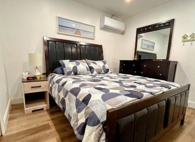 Deluxe Queen Studio 