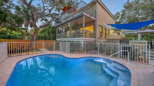 Three-Bedroom Vacation Home 