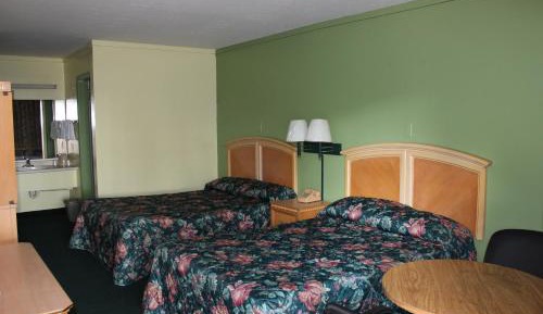 Double Room with Two Double Beds - Non-Smoking