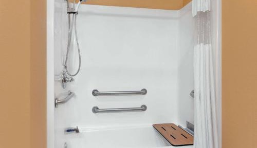 King Room - Mobility Access/Non-Smoking