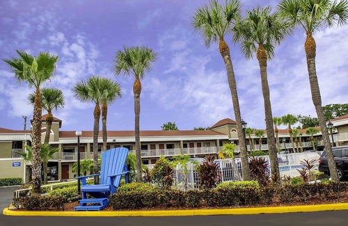 Virginia Park Hotel | Hotel South Tampa & Suites