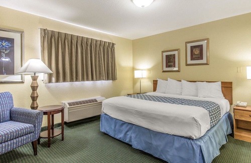 Fort Myers Hotel | Suburban Extended Stay Hotel Fort Myers Cape Coral