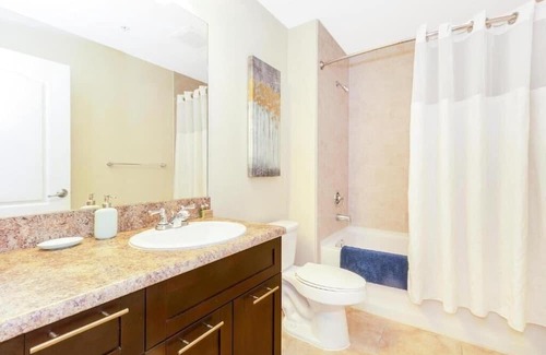 South Miami Apartment | Two Bedroom Apartment Near Five Guys MIA
