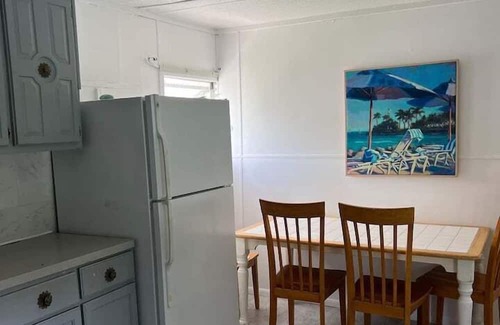 Fort Pierce Apartment | 2 Bedroom 740406 by Houzlet