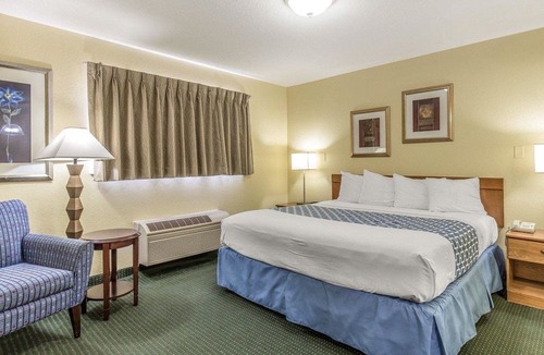 Fort Myers Hotel | Suburban Extended Stay Hotel Fort Myers Cape Coral