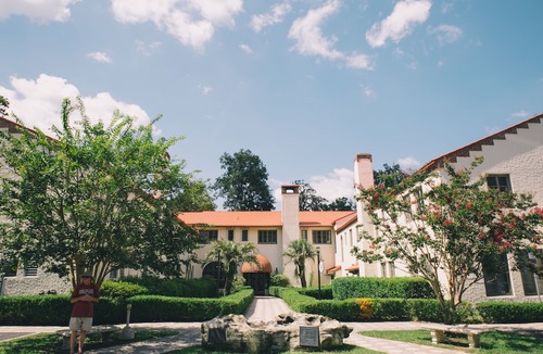 Wakulla Springs Hotel | The Lodge at Wakulla Springs