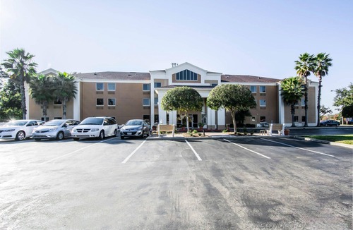 DeLand Hotel | Comfort Inn & Suites DeLand - Near University