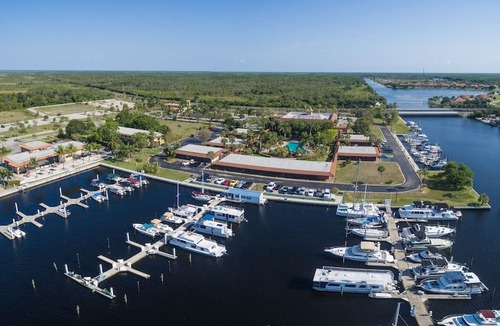 Naples Hotel | Port of The Islands Everglades Adventure Resort