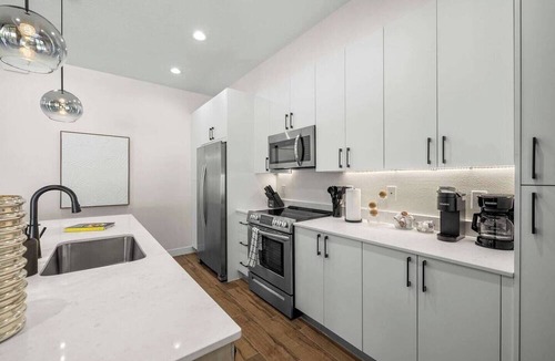Pinecrest West Park House | Spacious New-Build 3Br Home Near Downtown Tampa