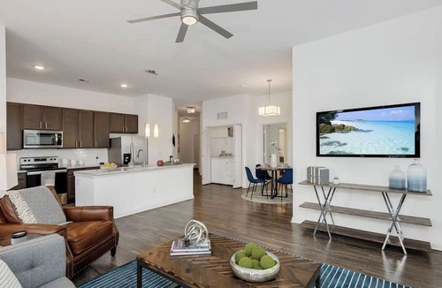 San Marco Apartment | Barsala l Spacious 2BD with Resort Pool and Billiards Lounge