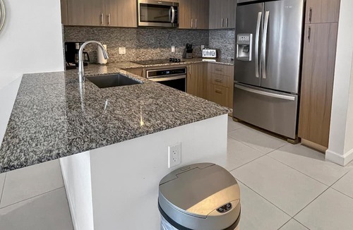 Doral Condo | Doral Dream: Stylish 2BR Comfort