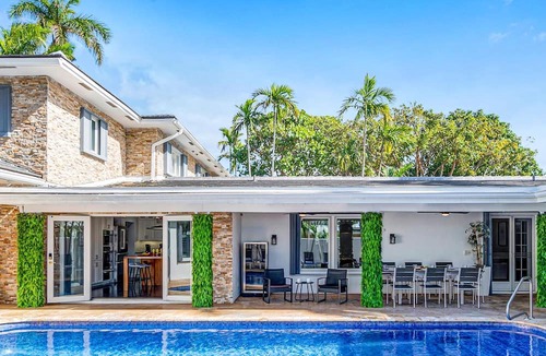 Harbor Beach House | Private Neighborhood Heated Pool Walk To Beach Lush Surroundings Harbor Key