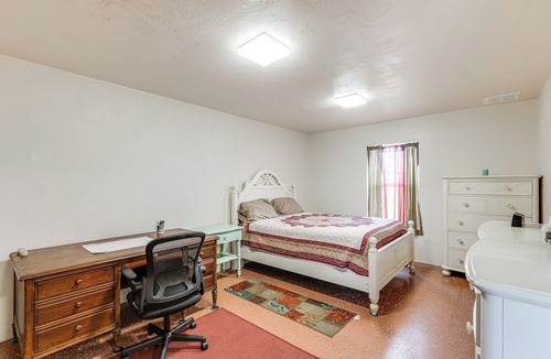 Archer House | Quaint Archer Farmhouse: Peaceful & Quiet Setting!