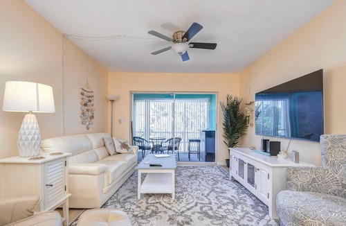 St. Pete Beach Condo | St Pete Beach Coastal Condo