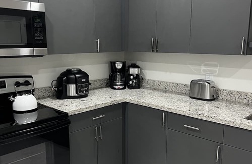 Tamiami Apartment | Hermoso Apartamento con Todas las Comodidades