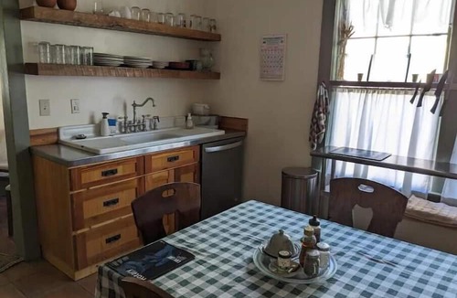 Arcadia Historic District House | 100 year old Cowboy's Craftsman Home