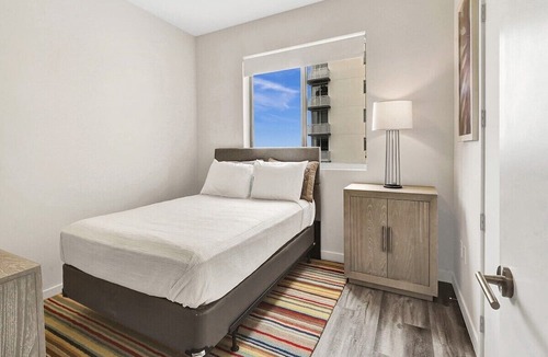 Ludlam Condo | Beautiful 2 Bdrms New Condo In Pinecrest