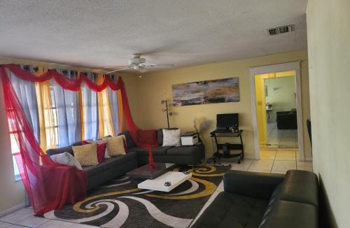 Tamarac House | Kailen natural beauty