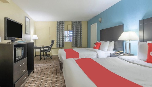 Knoxville TN | 2 queen bed