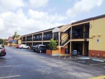 Travelodge by Wyndham Fort Myers North